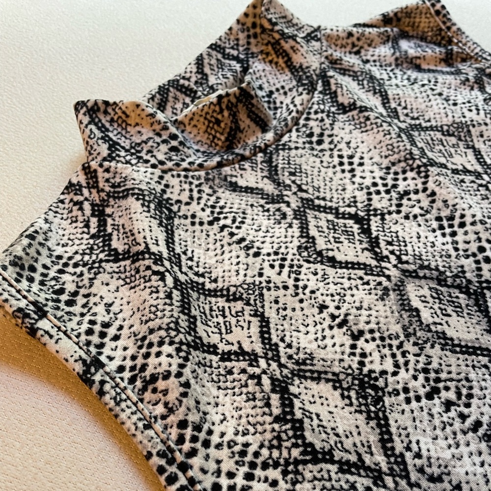 Snake Skin High Neck Tank Top